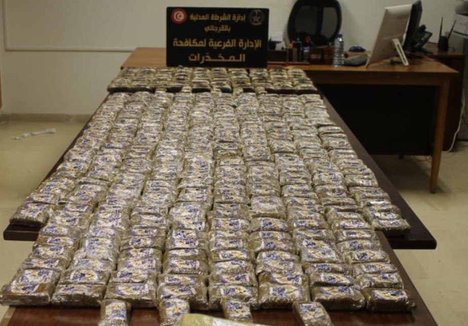 الداخلية : ضبط كميات من المخدرات و ايقاف عدد من المتورطين في تهريبها