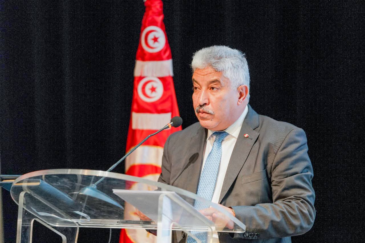 إفتتاح أشغال ملتقى "فرص جديدة Nouvelles Chances "