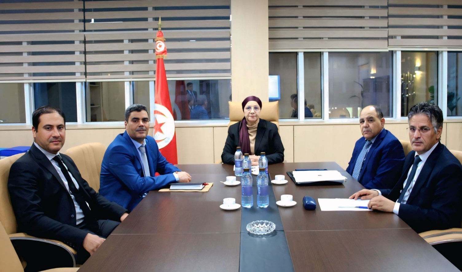 تقدم إنجاز عدد من مشاريع وبرامج التحول الرقمي محور جلسة عمل لوزيرة العدل