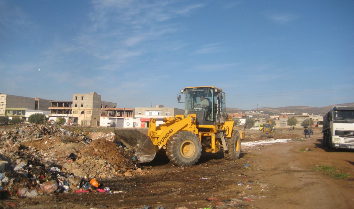 بناء نفايات