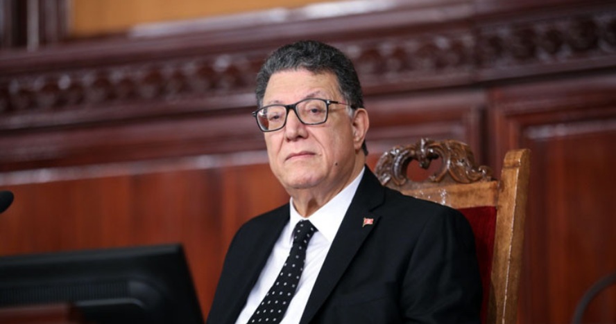 رئيس البرلمان : سيتم إحالة نسخة مشروع قانون المالية 2026 المصادق عليها من البرلمان إلى رئيس الجمهورية لختمه