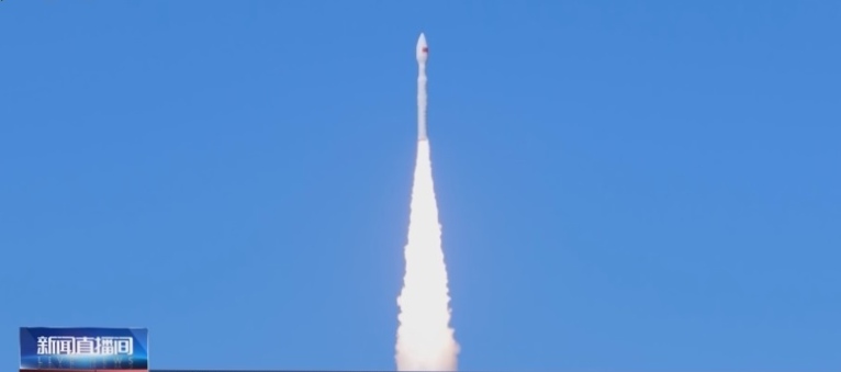 الصين تطلق 9 أقمار اصطناعية إلى مدارها على متن صاروخ حامل من طراز "ليجيان-1"