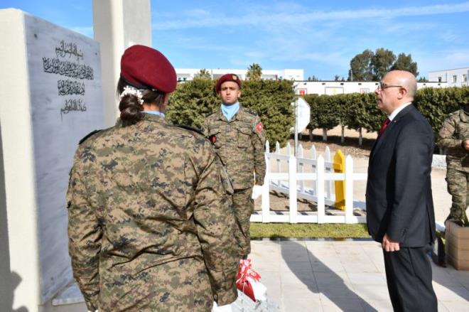 في زيارة ميدانية إلى الكاف: وزير الدفاع يتفقّد وحدات عسكرية ويزور المحكمة العسكرية الابتدائية الدائمة