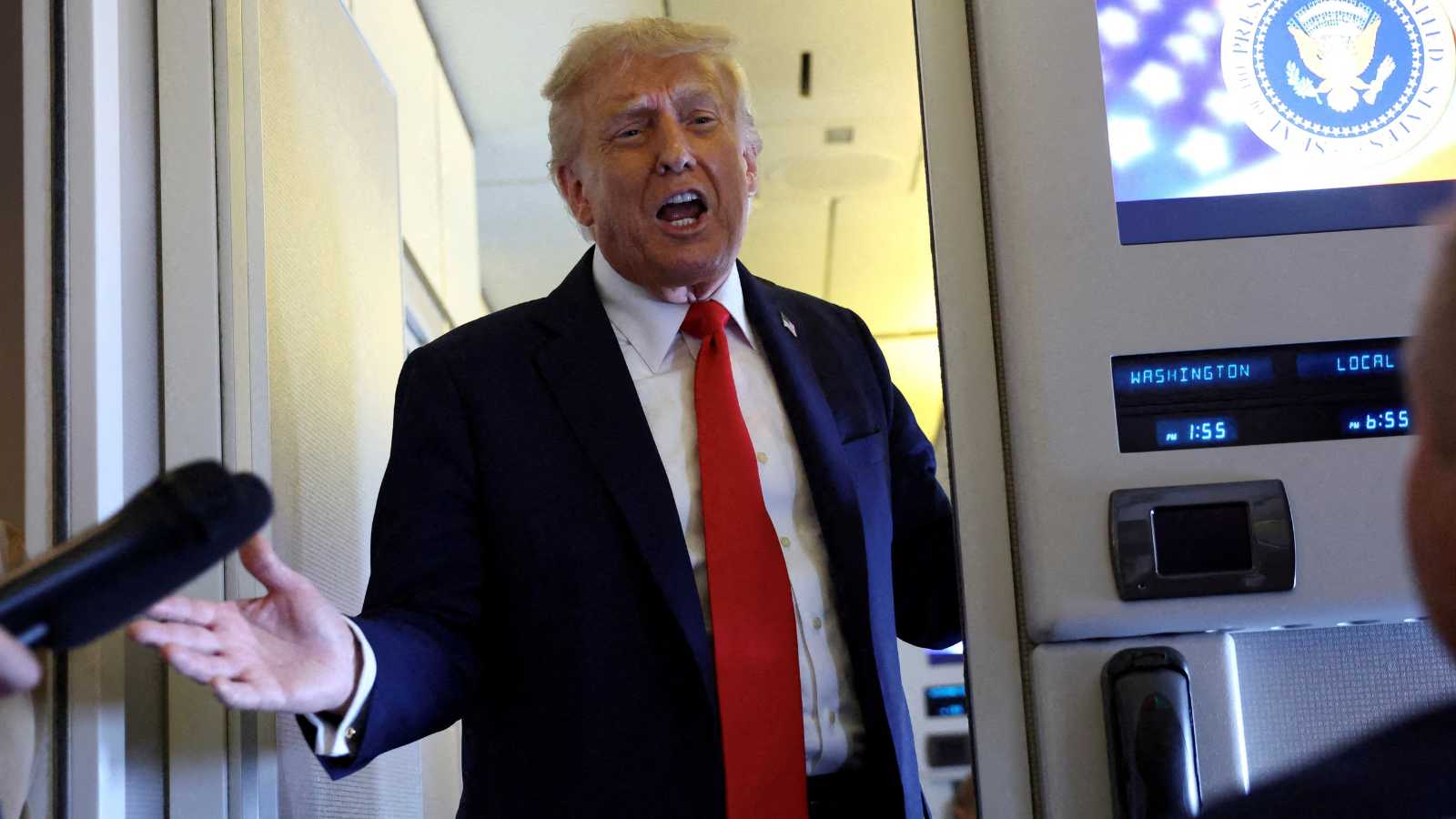 بعد احتجاز ناقلة نفط قبالة سواحل فنزويلا، ترامب يقول إن الهجمات البرية قادمة قريبا