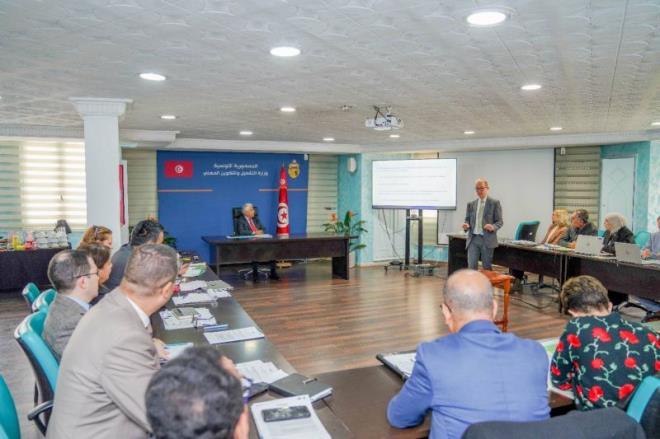 وزارة التشغيل: اجتماع لجنة قيادة مشروع التكوين وسوق الشغل