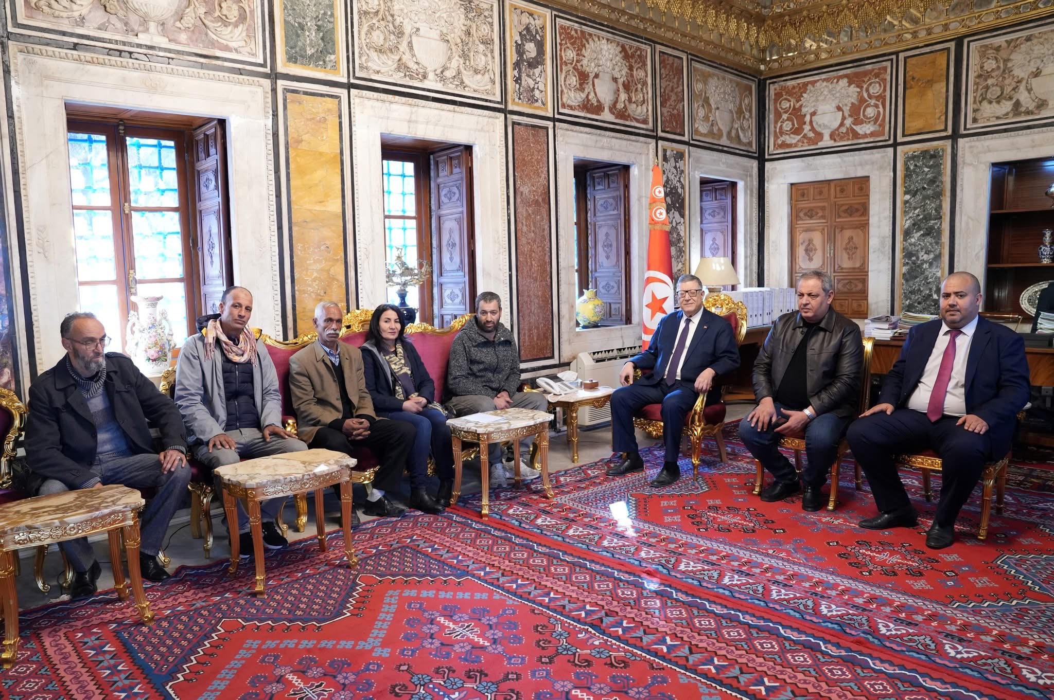 رئيس مجلس نواب الشعب يستقبل ممثّلين عن عمال الحضائر