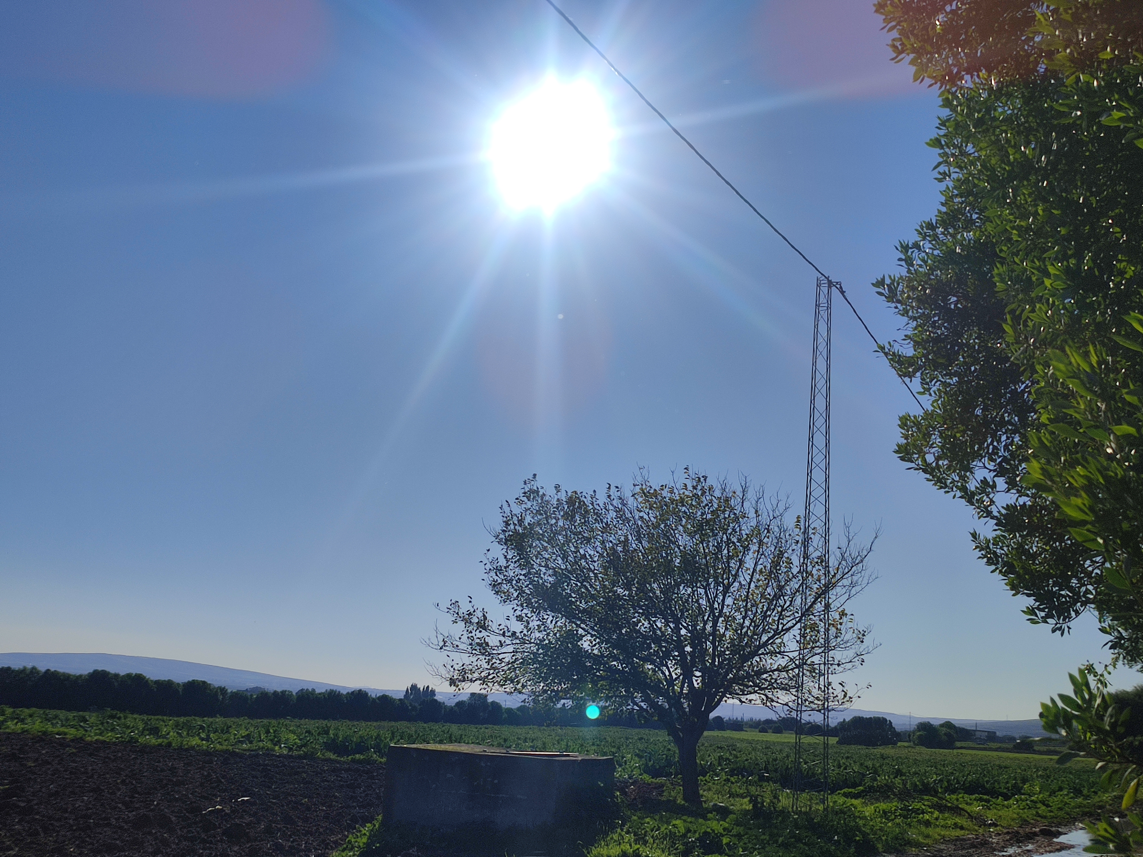 Temps nuageux , vents forts et légère hausse des températures
