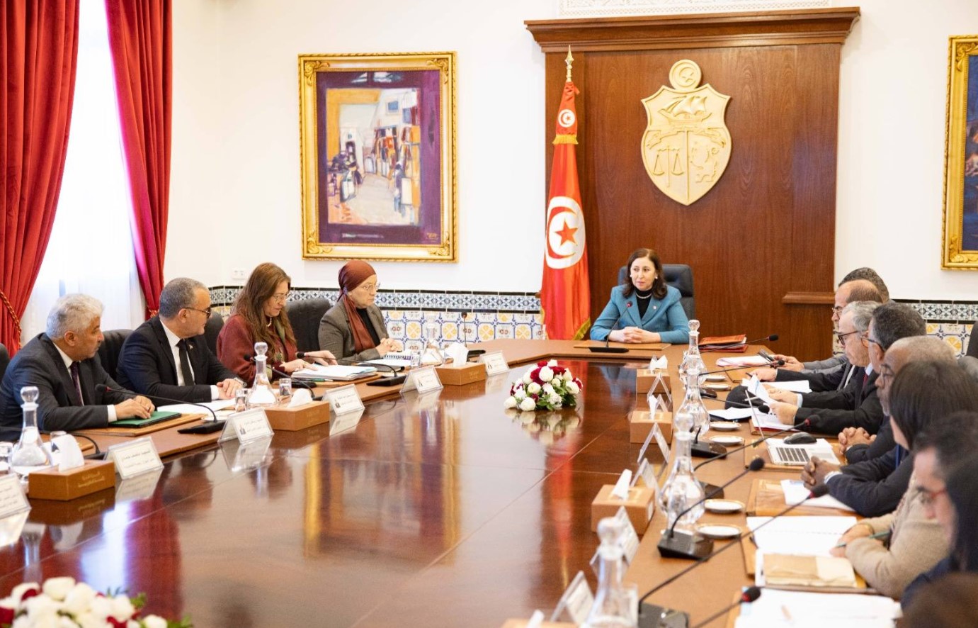 الترخيص لشركة "سنيب لابراس" في إحالة كامل أسهم "دار الصباح" لفائدتها بالدينار الرمزي والشروع في عملية الدمج بين الشركتين