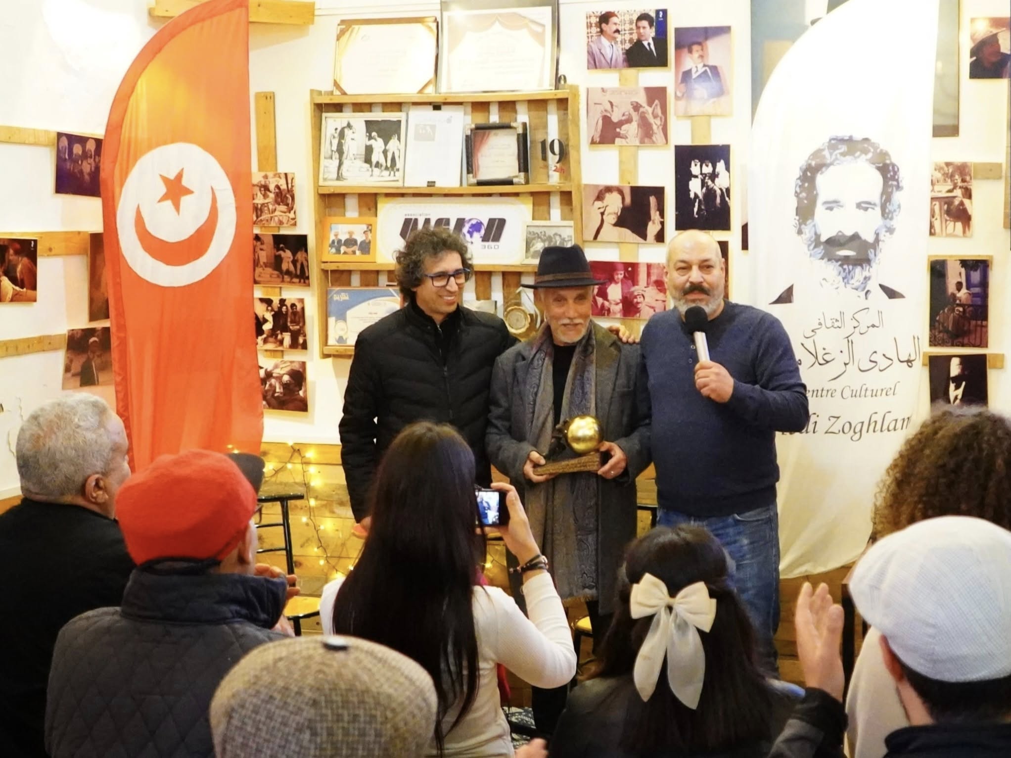 الكاف: مهرجان "بدائل للفنون الملتزمة" يمنح جائزته السنوية التقديرية للفنّان البحري الرحّالي