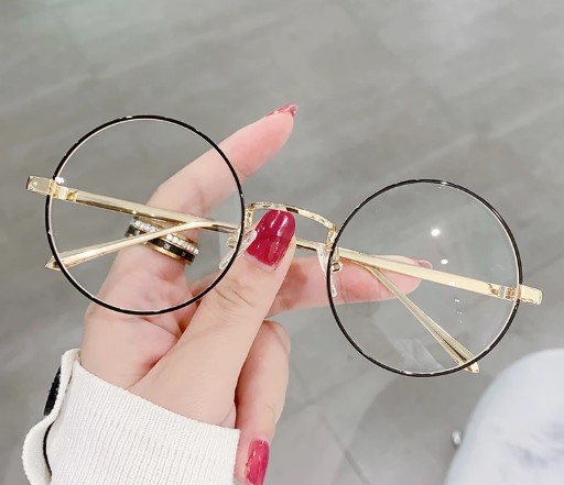 مجمع موزّعي النظارات: تخفيض المعاليم الديوانية على النظارات الطبية سينعكس إيجابا على الصحة البصرية