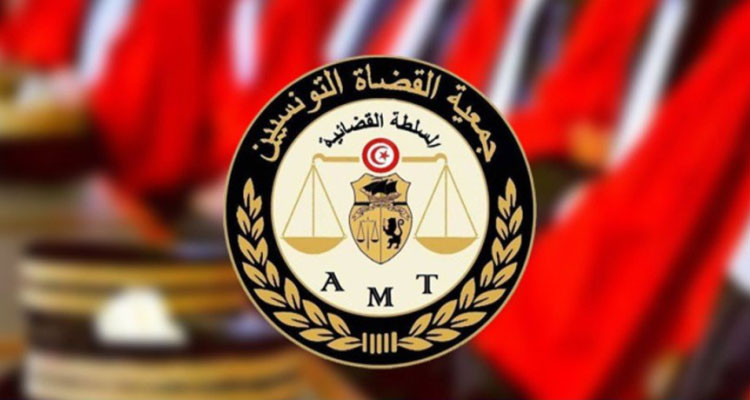 "وزارة العدل توجه استجوابات لقضاة على خلفية آرائهم ومواقفهم".