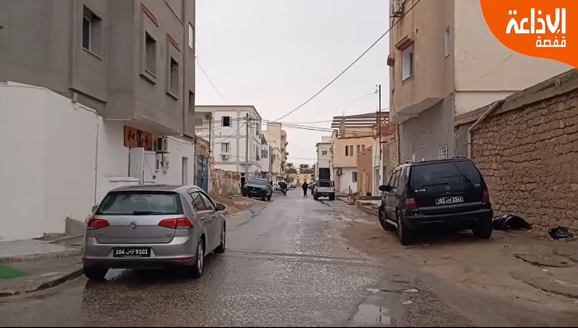 قبلي: نزول كميات من الامطار وسط مدينة قبلي