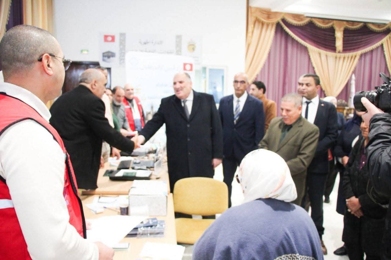 وزير الشؤون الدينية يفتتح الشباك الموحّد لحجيج بن عروس