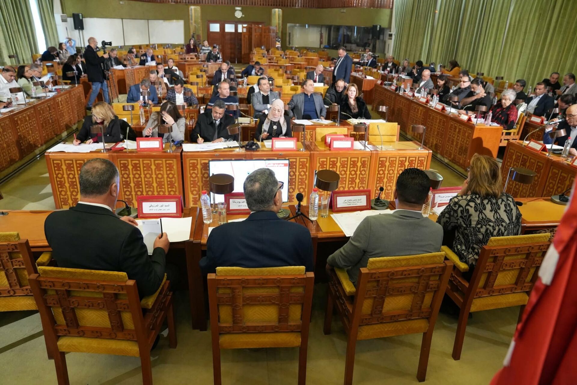 يوم دراسي برلماني لمناقشة مقترح قانون متعلق بالفنان والمهن الفنية