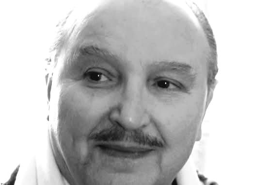 وزارة الشؤون الثقافية تنعى المخرج الكبير حميدة بن عمار.