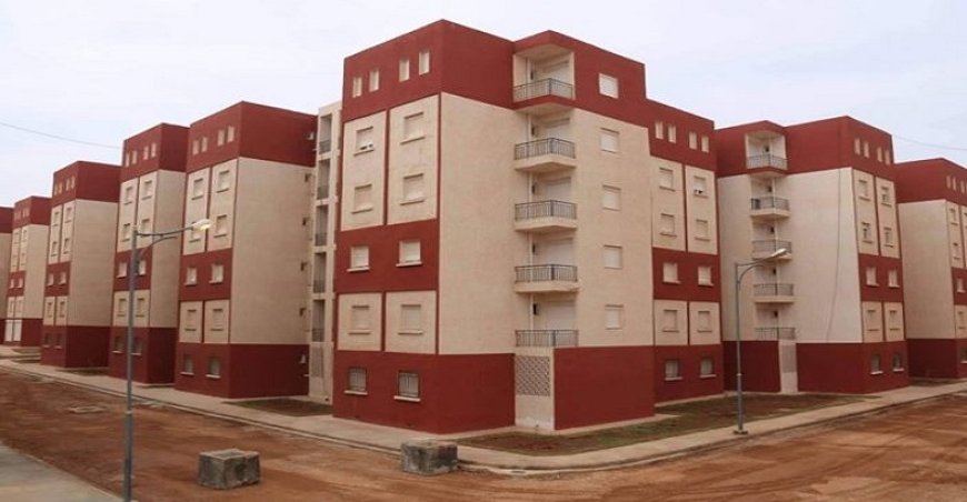 التفويت في عقّارات دولية لفائدة مشاريع السّكن الإجتماعي أهمّ الملفّات المعروضة على اللجنة الإستشارية الوطنية للعمليات العقارية بوزارة أملاك الدولة