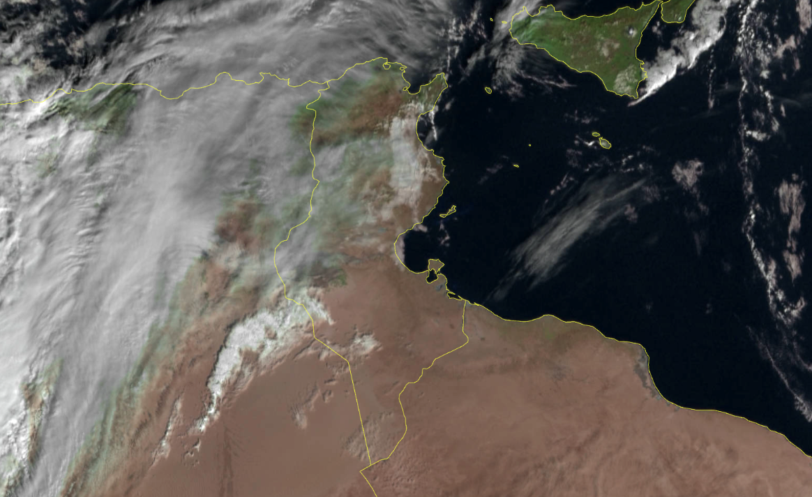 امطار متفرقة وانخفاض طفيف في الحرارة