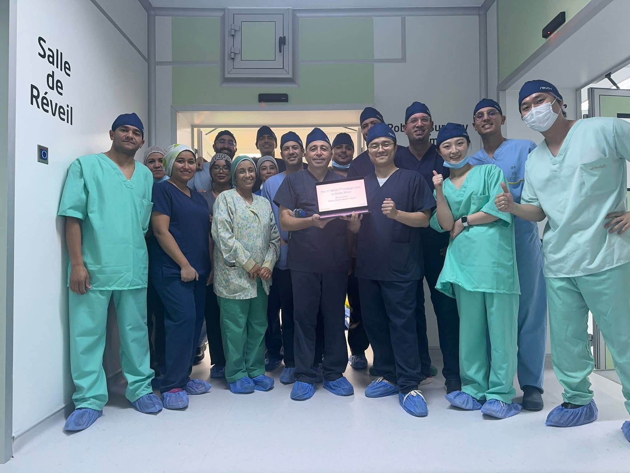 بتقنية الجراحة الروبوتية؛ نجاح أول عملية استئصال كلية على الصعيد الوطني