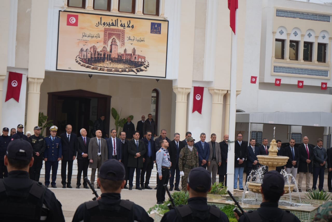 موكب جهوي للإحتفال بالذكرى الخامسة عشر لعيد الثورة  