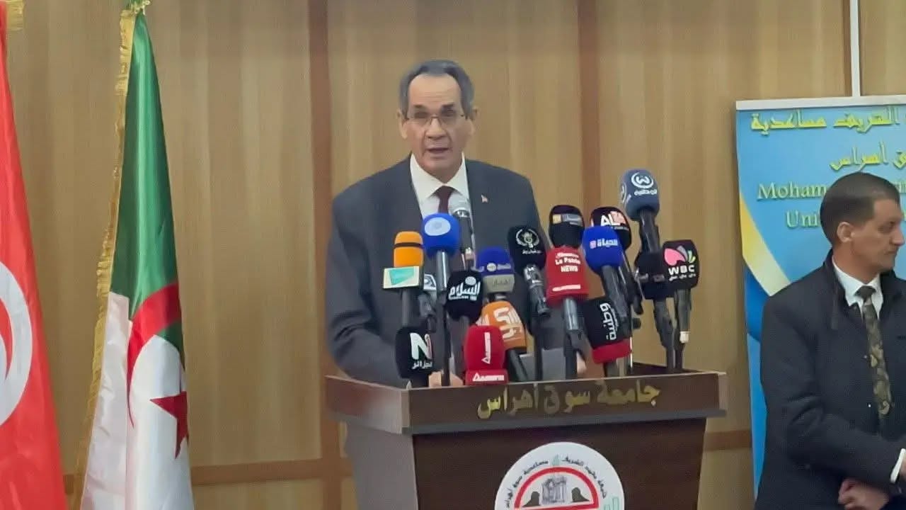 وزير التعليم العالي يدعو بالجزائر إلى تعزيز الشراكات البحثية وإحداث برامج جامعية مشتركة