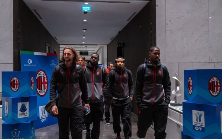 كأس السوبر الإيطالي:ميلان يلتقي نابولي غدًا بالرياض