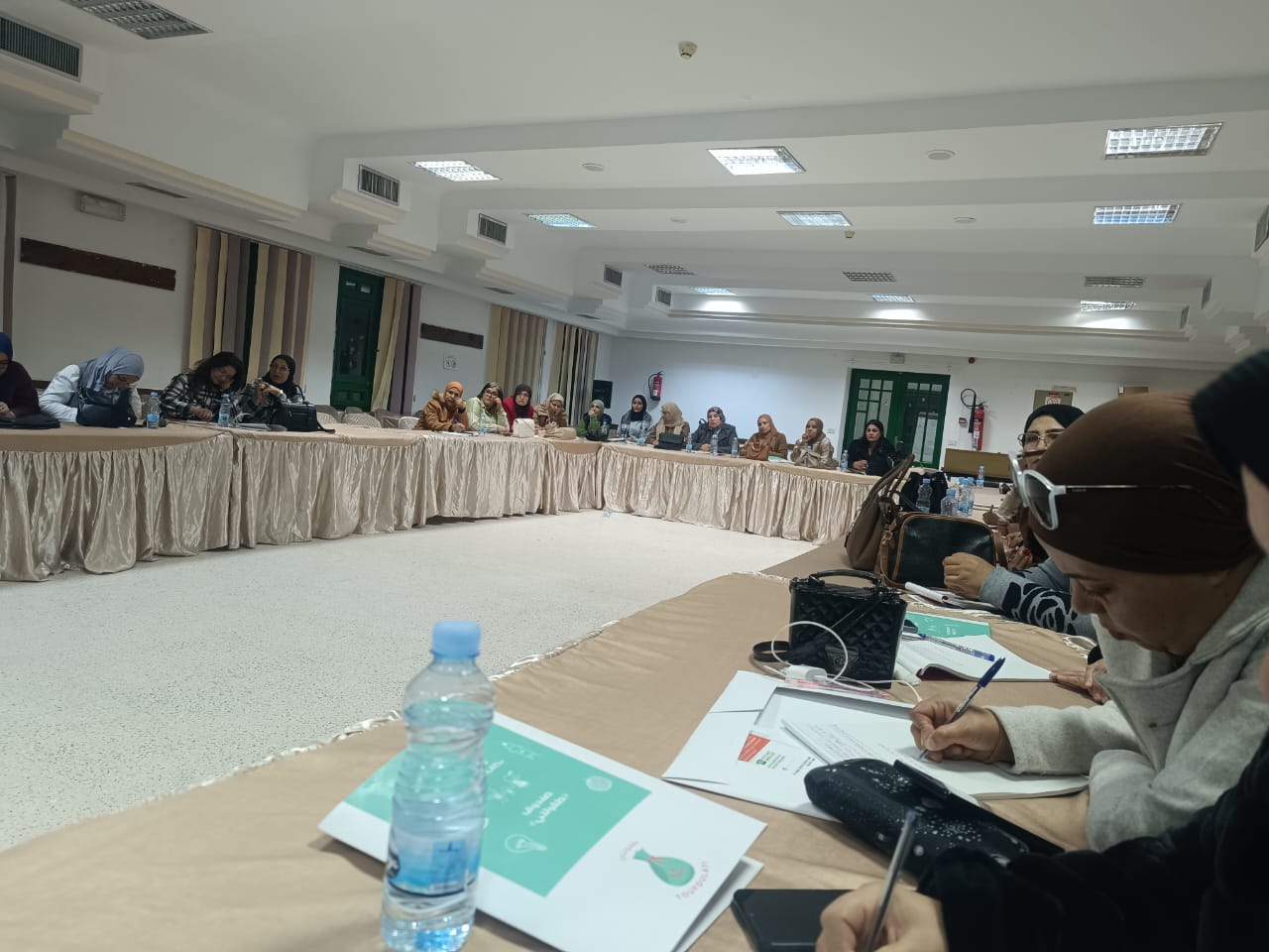 وزارة الأسرة تواصل تنظيم دورات تكوينية متخصصة في مجال الطفولة