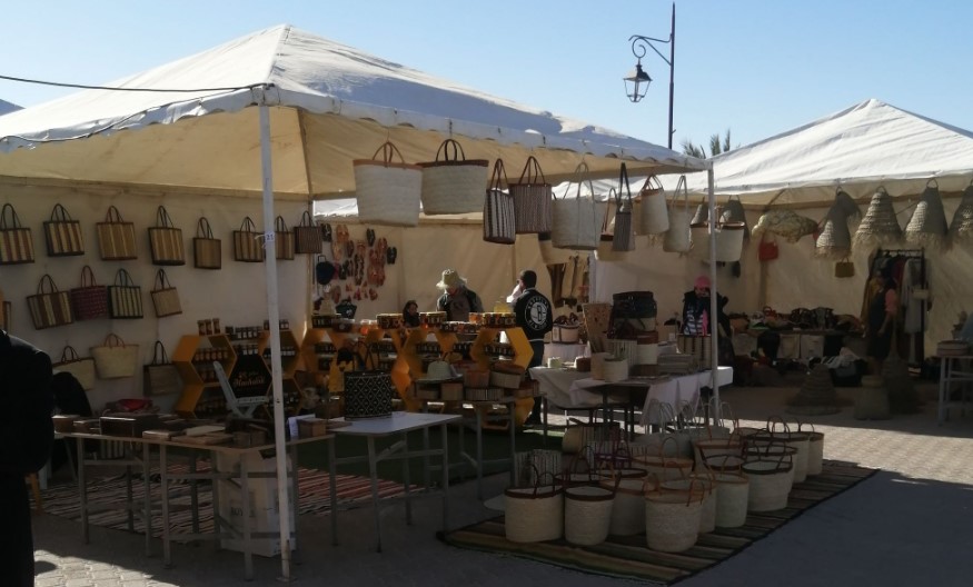 توزر: صناعات تقليدية متنوعة تعكس خصوصية وثراء الجهات وتنوعها في الدورة 17 لأيام الصناعات التقليدية بتوزر