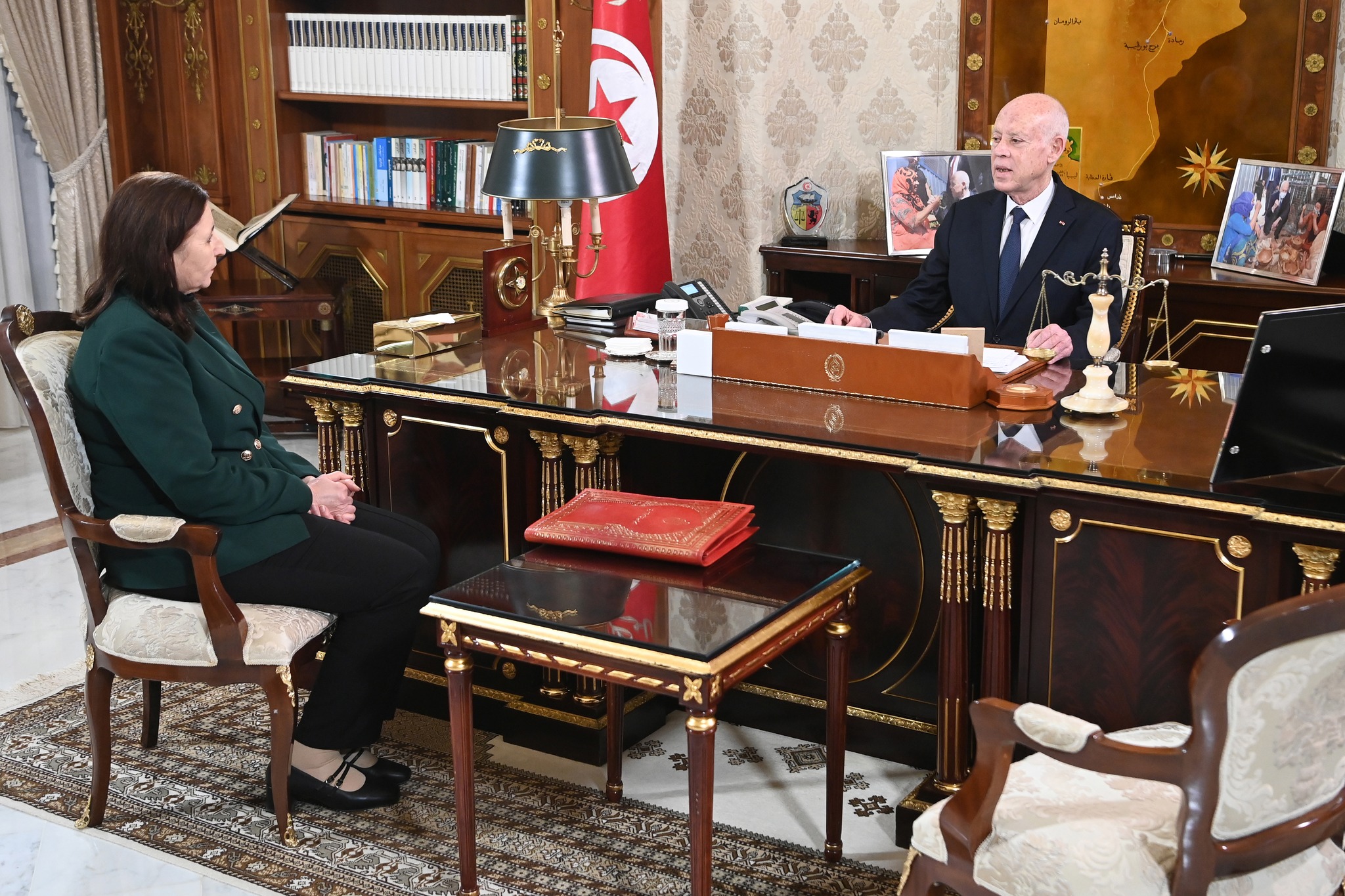 رئيس الجمهوريّة يؤكد على ضرورة المرور إلى السرعة القصوى في كافّة المجالات