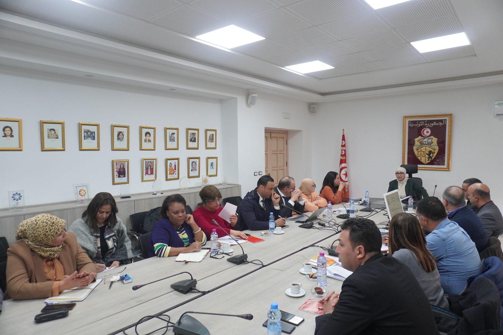 وزيرة الأسرة تعلن عن الانطلاق في صياغة خطّة وطنيّة للوقاية من المخدرات في صفوف الأطفال واليافعين