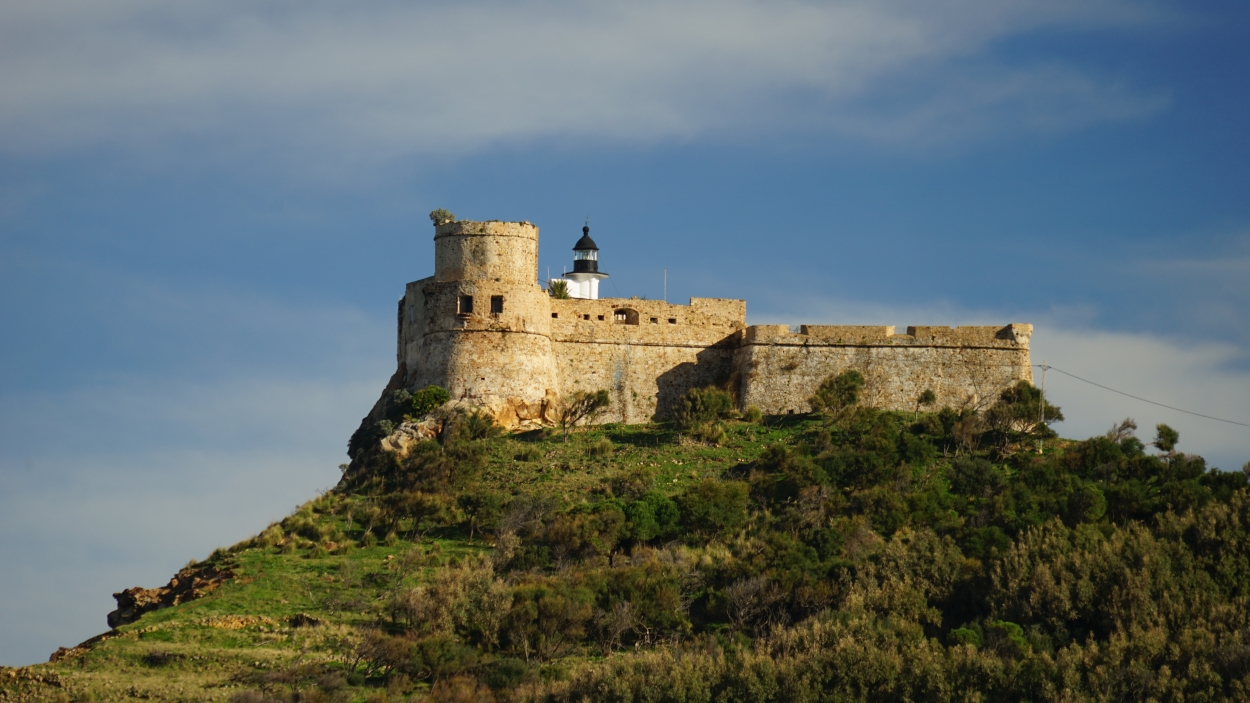 جندوبة: انطلاق  أشغال المسلك السياحي الموصل إلى الحصن الجنوي بطبرقة