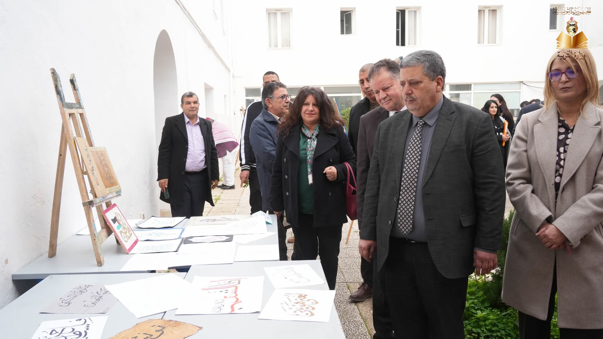 وزير التربية يشرف على فعاليّات اليوم المفتوح لإحياء فنون الخطّ العربي