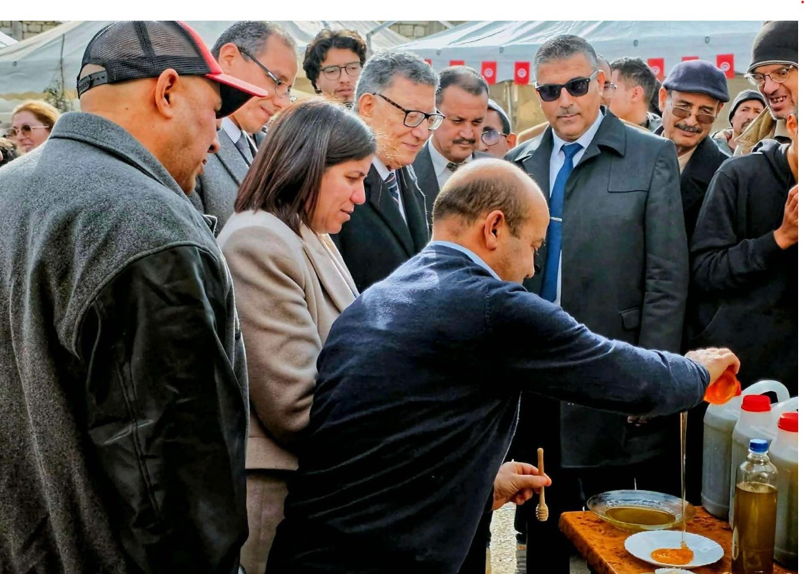 رئيس البرلمان يفتتح مهرجان زيت الزيتون بتبرسق