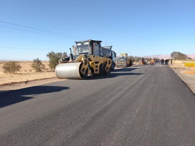 قابس: تقدم مشروع اصلاح أجزاء من الطرقات المرقمة بنسبة 90 بالمائة