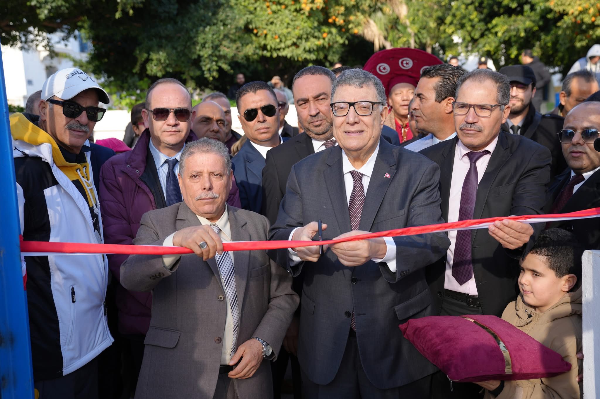 إبراهيم بودربالة يشرف على افتتاح حديقة سيدي بويحيى برادس.