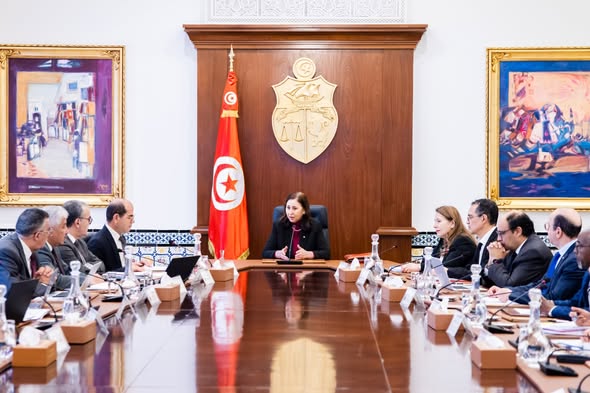 مجلس وزاري مضيّق حول مراجعة قانون الاستثمار