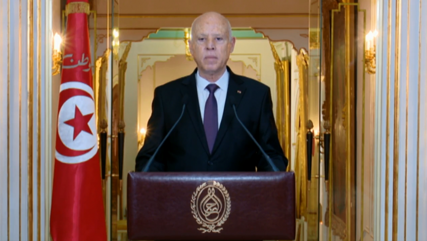 رئيس الجمهورية يتوجه بكلمة إلى الشعب التونسي لتهنئته بمناسبة حلول السّنة الجديدة 2026