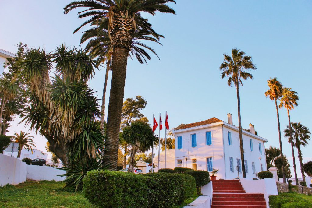 المدرسة الوطنية للإدارة: دفعة جديدة من الدورات التكوينية على الخط 