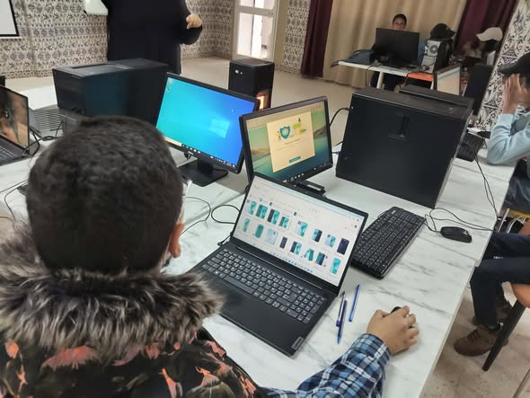 ورشة عمل بعين دراهم حول الذكاء الاصطناعي والابتكارات الجديدة في المجال  التكنولوجي. 