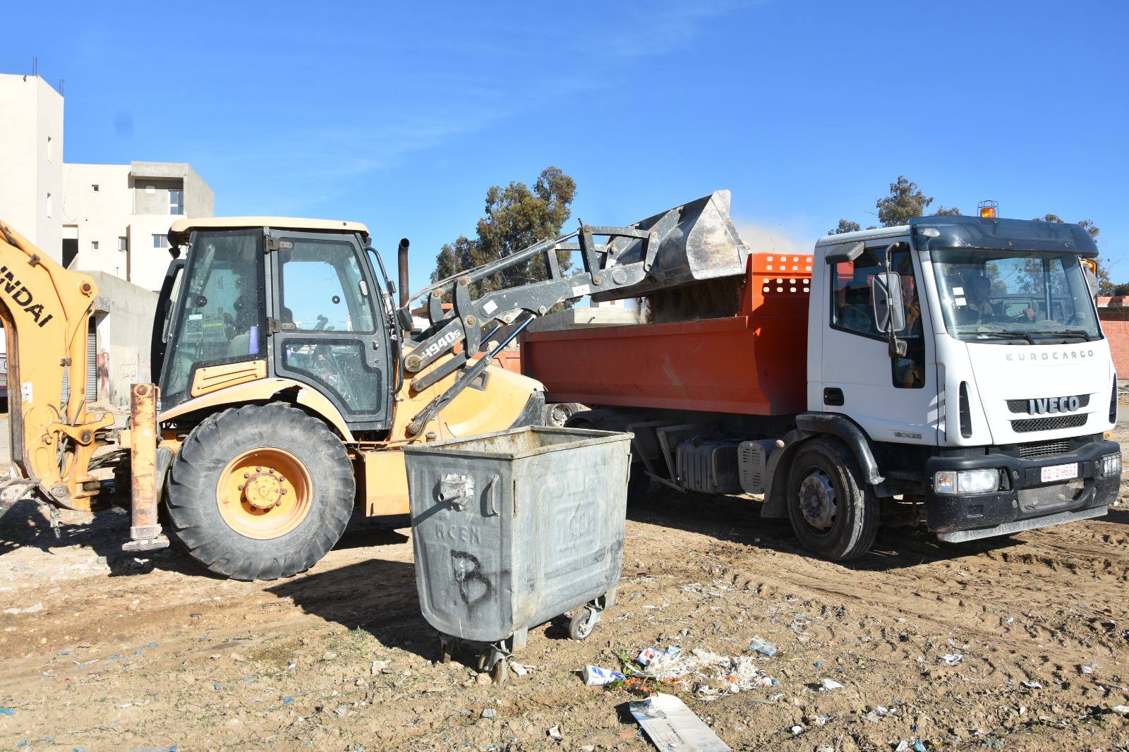 سوسة: تنفيذ تدخل قطاعي مشترك للنظافة بمدينة سيدي الهاني.