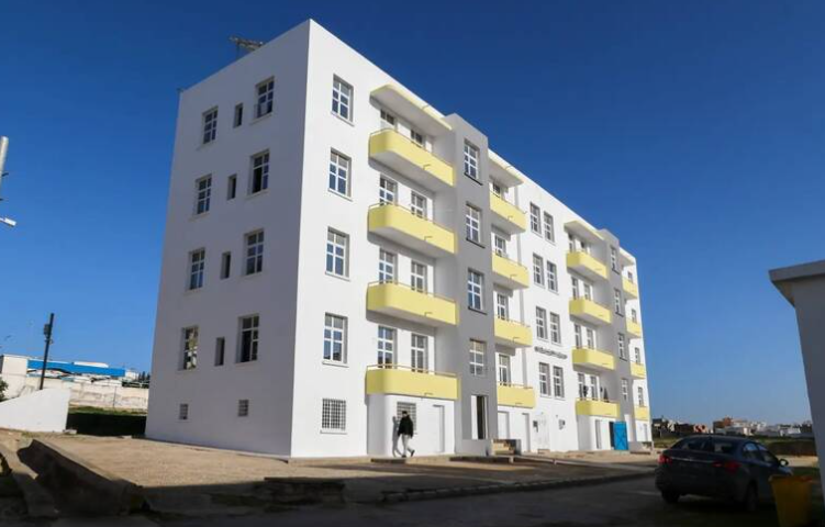 وزير التعليم العالي يشدد على ضرورة تسريع إنجاز المشاريع المتعلقة بالحي الجامعي "رأس الطابية" بتونس