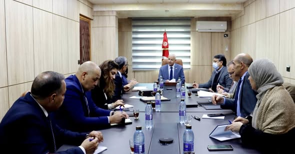 وزارة التجارة تنظر في ملف تطوير مجالات تدخل صندوق النهوض بالصادرات