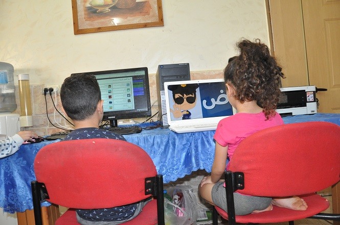 مدنين: تسليم تجهيزات إعلامية متنوعة لفائدة 7 مؤسسات تربوية