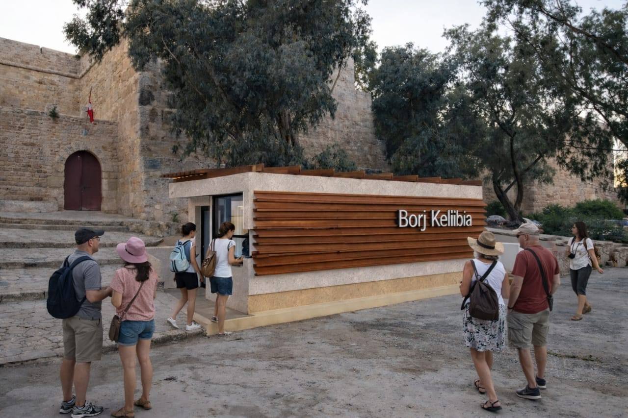 الانطلاق في تنفيذ مشروع تهيئة شباك التذاكر وتعزيز شروط السلامة بالبرج الاثري بقليبية