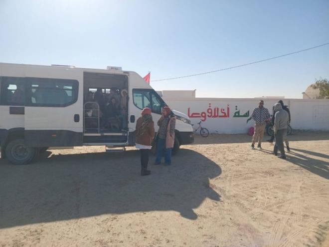 قبلي: انطلاق استغلال حافلة تابعة لديوان الخدمات المدرسية لنقل تلاميذ قرية السلام بمعتمدية رجيم معتوق