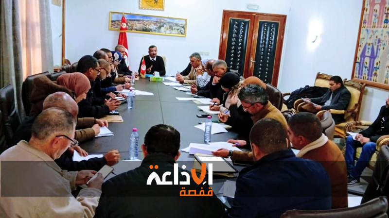 قفصة : مجموعة من المشاريع المتعلقة بحفر الابار واحداث المناطق السقوية يجري تنفيذها بمعتمدية زانوش