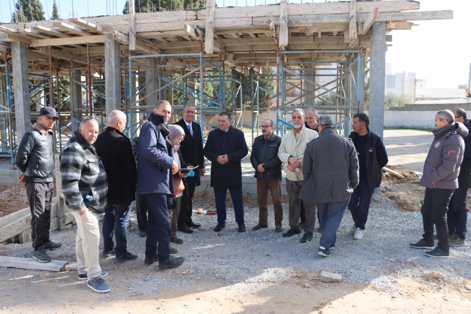 زيارة ميدانية إلى عدد من المشاريع والمنشآت العمومية بمدينتي جمّال ومنزل كامل