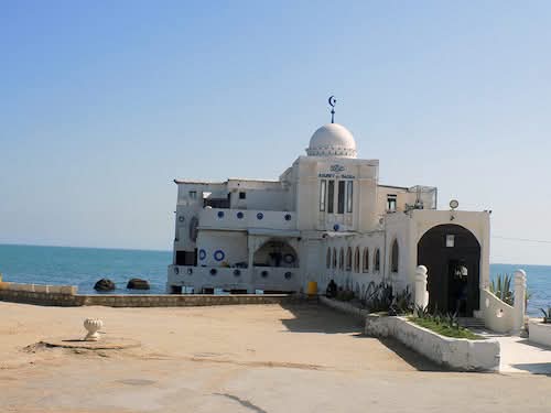 بعض الأمطار الضعيفة بأقصى الشمال الغربي في الصباح