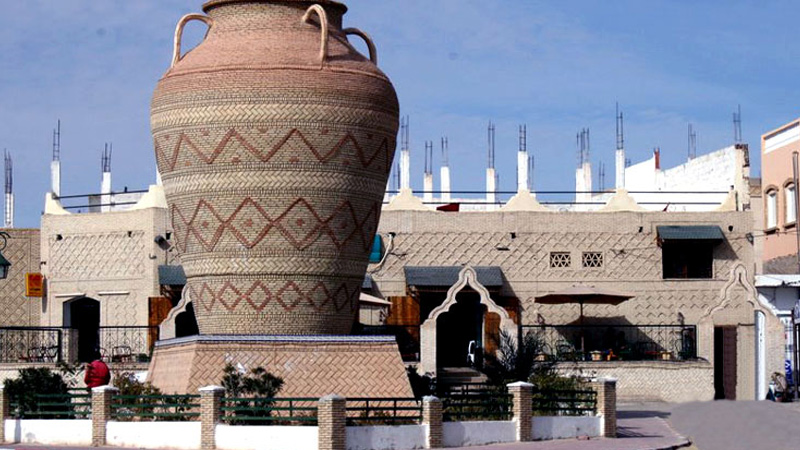  توزر تحتضن منتدى "الابعاد الاربعة ... التصميم، الصحراء والتنمية المستدامة" من 04 الى 07 فيفري 2026