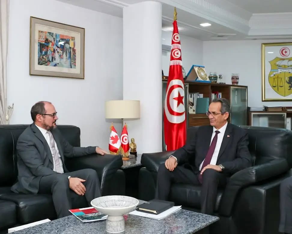 وزير التعلم العالي وسفير كندا بتونس يستعرضان آفاق أنشطة التعاون بين البلدين