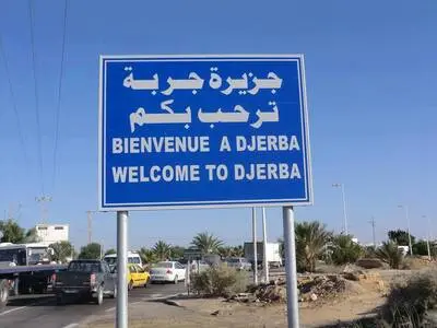 مدنين: مبادرات مختلفة والهدف واحد .. ان تكون جزيرة جربة نظيفة يطيب فيها العيش